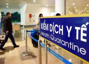 TP Hồ Chí Minh: Tăng cường phòng dịch Covid-19 ở sân bay Tân Sơn Nhất