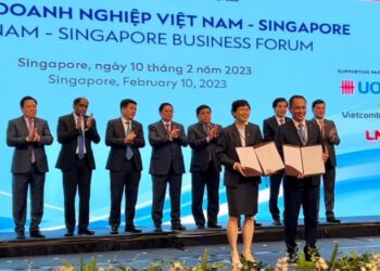 VNA và Singapore Airlines ký kết Biên bản ghi nhớ về tăng cường hợp tác song phương