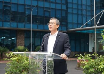 Chào cờ tháng 4: Nỗ lực bứt phá, phục hồi mạnh mẽ