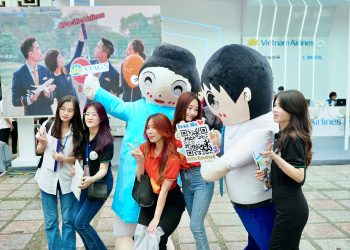 Vietnam Airlines Group đón hàng chục nghìn khách đến Hội chợ VITM Hà Nội 2023