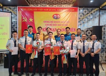 Chi bộ Đội bay A-350 đổi mới, sáng tạo trong hoạt động Về nguồn