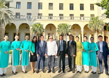 Vietnam Airlines và Cubana Airlines ký kết biên bản ghi nhớ hợp tác song phương