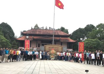 Hội nghị đại biểu người lao động và chương trình về nguồn, học tập của Văn phòng TCT năm 2023