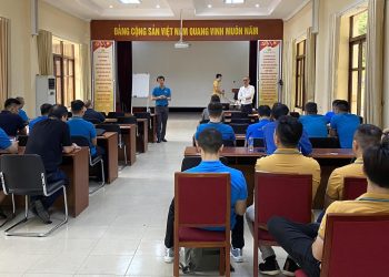 Tập huấn về VHAT, SMS cho 125 phi công