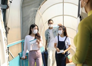 Tuân thủ các quy định về An ninh Hàng không