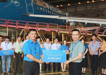 Công đoàn TCT trích 400 triệu đồng hỗ trợ đoàn viên, NLĐ mùa nắng nóng 2023