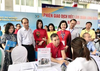 Vietnam Airlines góp mặt tại ngày hội hướng nghiệp