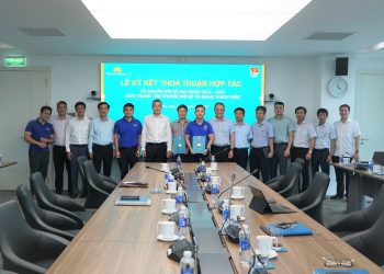 Đoàn thanh niên TCT và Trung tâm Chuyển đổi số ký kết thỏa thuận hợp tác về chuyển đổi số giai đoạn 2023 – 2025