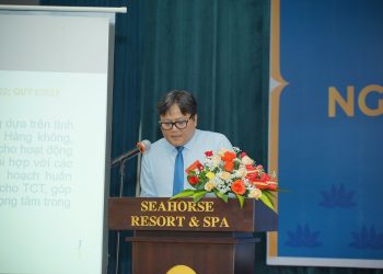 Hội nghị Người lao động – Trung tâm Huấn luyện bay