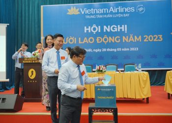 Hội nghị Người lao động – Trung tâm Huấn luyện bay