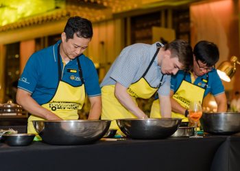 Vietnam Airlines tiên phong quyên góp suất ăn hàng không đến những hoàn cảnh khó khăn