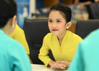 Chuyến bay đặc biệt của Vietnam Airlines với phi hành đoàn “nhí”