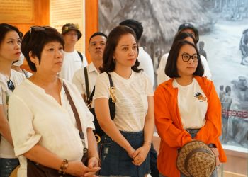 Chi bộ Ban TT về nguồn “Thăm miền đất võ, tiếp bước lịch sử”