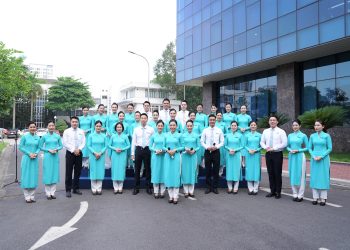 Chào cờ tháng 6: Thực hiện tốt kế hoạch cao điểm hè 2023