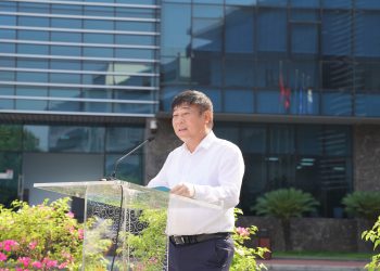 Chào cờ tháng 6: Thực hiện tốt kế hoạch cao điểm hè 2023