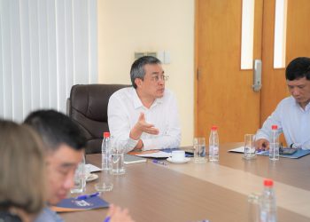 Chủ tịch Đặng Ngọc Hòa làm việc với các đơn vị khu vực phía Nam