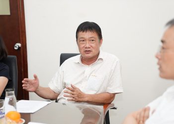 Chủ tịch Đặng Ngọc Hòa làm việc với các đơn vị khu vực phía Nam