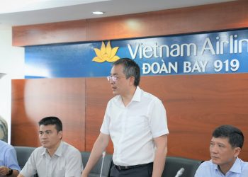 Chủ tịch Đặng Ngọc Hòa làm việc với các đơn vị khu vực phía Nam