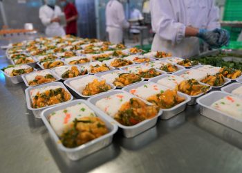 Chủ tịch Đặng Ngọc Hòa làm việc với các đơn vị khu vực phía Nam