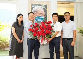 [21/6] Lãnh đạo TCT chúc mừng Ban TT và tạp chí Heritage nhân ngày Báo chí Cách mạng Việt Nam