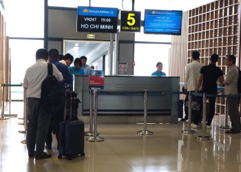 VNA triển khai hệ thống gửi tin nhắn tự động thông báo cửa ra tàu bay