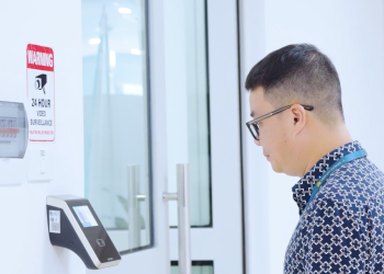 [Video] Chấm công bằng Face ID: Những điều cần biết để “không bay lương nguyên ngày”