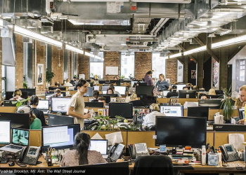 Hậu quả nặng nề của chiến lược dựa vào quảng cáo và lệ thuộc vào mạng xã hội