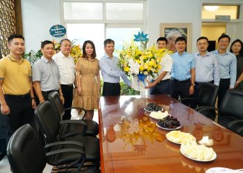 [21/6] Lãnh đạo TCT chúc mừng Ban TT và tạp chí Heritage nhân ngày Báo chí Cách mạng Việt Nam