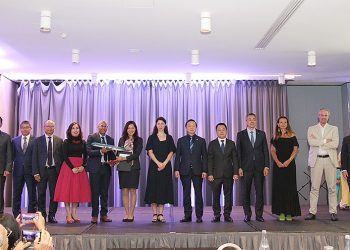 Vietnam Airlines kỷ niệm 20 năm đường bay thẳng Việt Nam – Cộng hòa Pháp