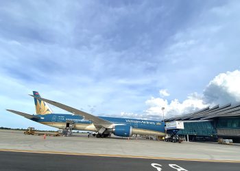Vietnam Airlines lần đầu tiên khai thác “siêu máy bay thân rộng” Boeing 787 đến Huế