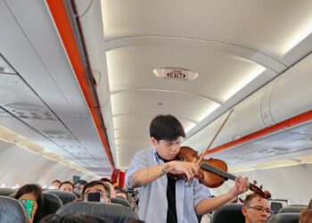 Hòa nhạc trên máy bay Pacific Airlines – trải nghiệm khó quên