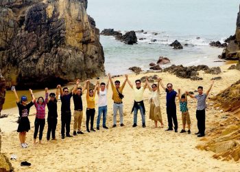 [27/7] Tháng 7 bồi hồi với hành trình về nguồn của Chi bộ Trung tâm Phục vụ Bảo dưỡng (VAECO)