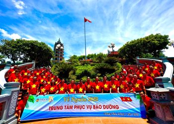 [27/7] Tháng 7 bồi hồi với hành trình về nguồn của Chi bộ Trung tâm Phục vụ Bảo dưỡng (VAECO)