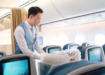 “Theo chân” quy trình quyên góp suất ăn hàng không của Vietnam Airlines