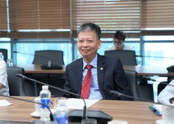 PTGĐ Trịnh Ngọc Thành làm việc với đại diện ĐSQ Bỉ và sân bay Brussels