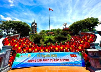 [27/7] Tháng 7 bồi hồi với hành trình về nguồn của Chi bộ Trung tâm Phục vụ Bảo dưỡng (VAECO)