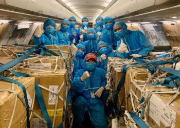 [Khi tôi 30] Chiến binh sân đỗ