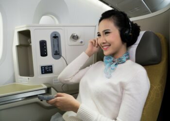Vietnam Airlines ra mắt podcast trên chuyến bay từ 1/8