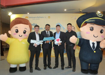 Vietnam Airlines đồng hành cùng Lễ hội chào Việt Nam 2023