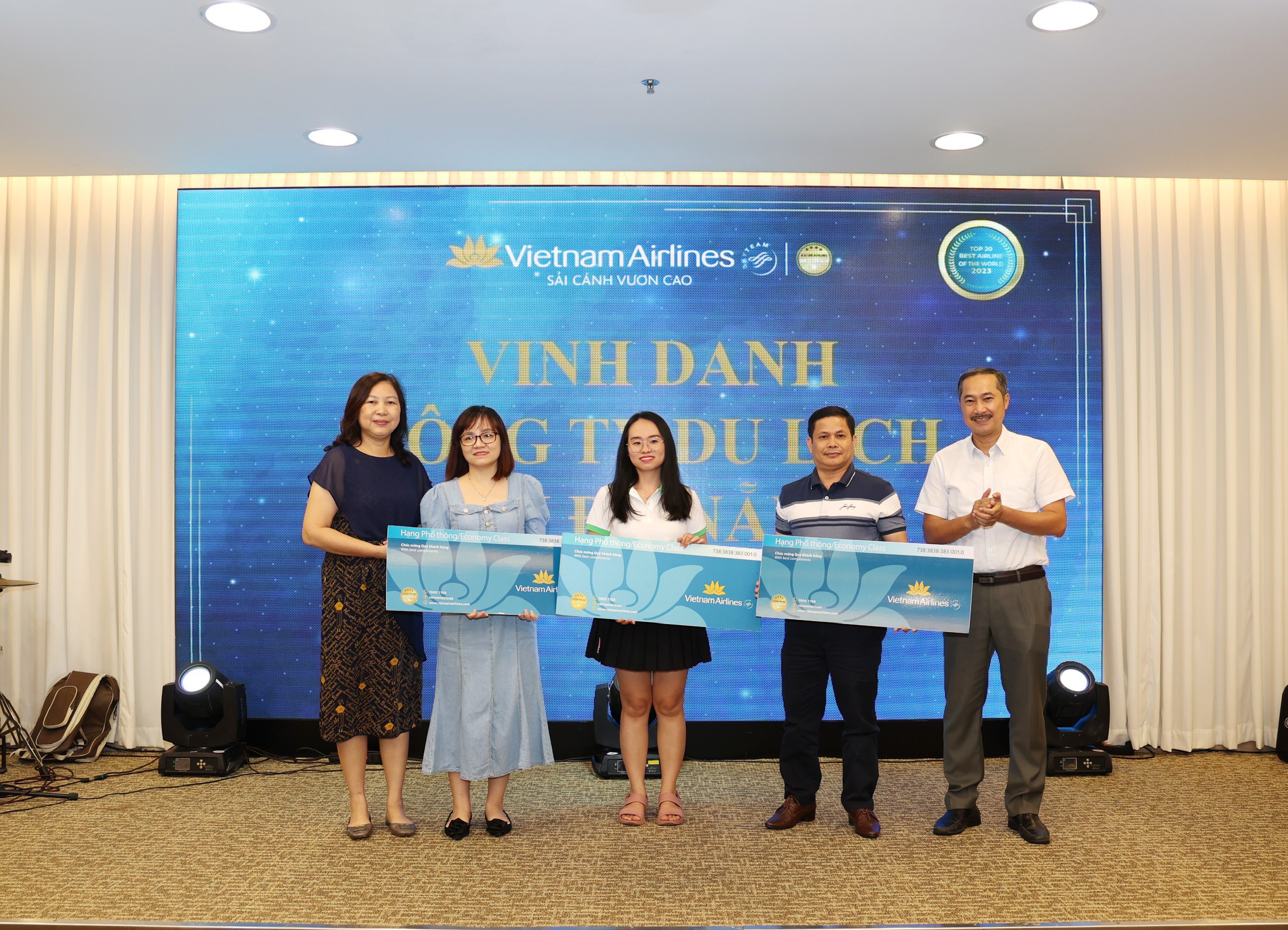 Chi nhánh Việt Nam tổ chức Sơ kết 6 tháng đầu năm 2023 khu vực miền Trung