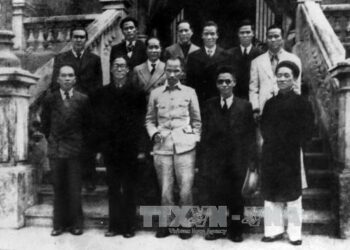 Bài học kinh nghiệm từ Cách mạng tháng Tám