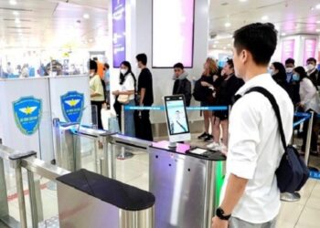 Chính thức sử dụng VNeID với khách làm thủ tục đi máy bay từ ngày mai (2/8)