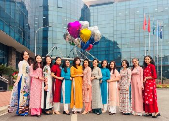 [Nụ cười dịch vụ] Rạng rỡ nụ cười trong từng ca trực