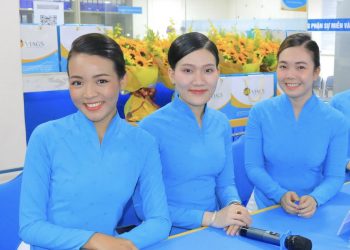 [Nụ cười dịch vụ] Nụ cười lễ tân