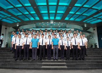 [Thành công giữa nhiệm kỳ] Đảng bộ Đoàn bay 919: Phát huy vai trò nêu gương của cán bộ đảng viên nòng cốt trong các đơn vị