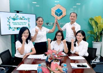 [Nụ cười dịch vụ] Nụ cười tạo niềm tin – Chung sức, đồng lòng là bệ phóng cho thắng lợi