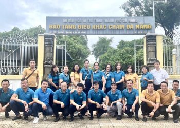 Thắp sáng truyền thống cha anh với những địa chỉ đỏ