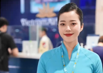 [Nụ cười dịch vụ] Dịch vụ từ tâm – Nụ cười rạng rỡ