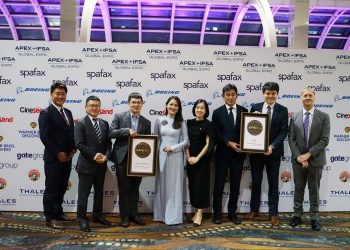 Vietnam Airlines nhận giải thưởng Hãng hàng không quốc tế 5 sao của tổ chức APEX