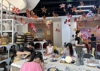 Tết Trung thu “Xóm tầng 4”: Mang đến những trải nghiệm thú vị cho các em nhỏ